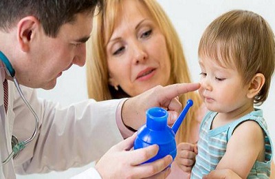 Физиологичен разтвор за назално промивка (натриев хлорид) като промиване, и дали детето у дома да капе