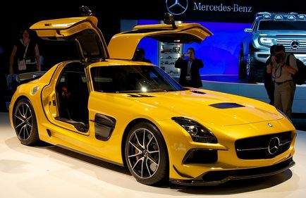 Историята на автомобилната марка, Mercedes-Benz