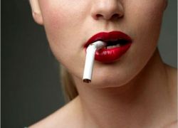 Как да се откажат от пушенето, а не наддават на тегло