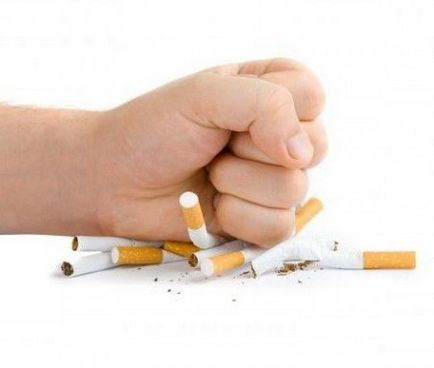 Как да се откажат от пушенето и да губят тегло по същото време