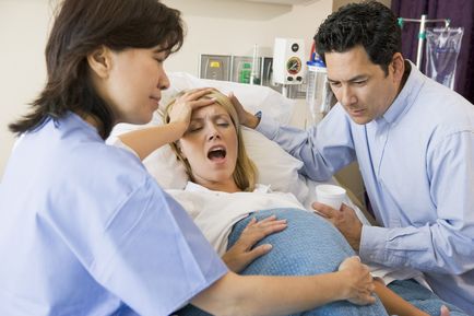 Как да се диша по време на раждане и нови майки по време на препоръките на труда, правила