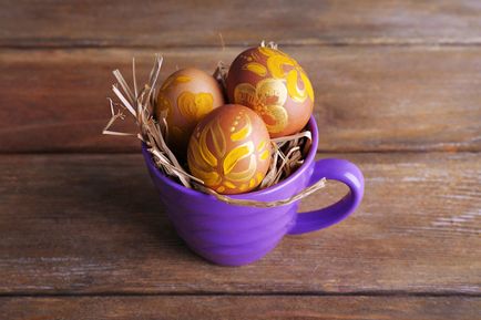 Как да рисувам яйца за Великден с ръцете си