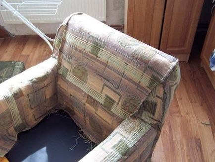 Как да се актуализира един стар стол или диван - промяна себе си отрежете
