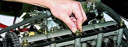 Как да се коригира клапана на автомобилите на двигателя - описание и инструкции