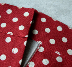 Как да шият колан към продукта, рязане и шиене уроци