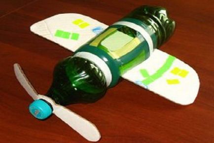 Как да си направим ветропоказател на пластмасови бутилки със собствените си ръце