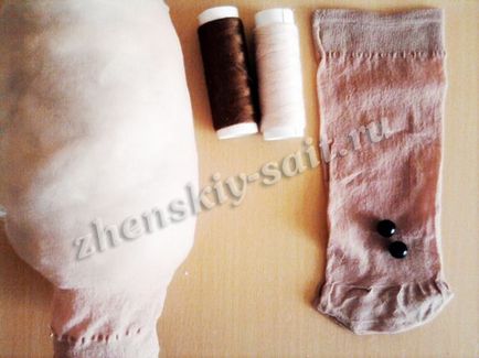 Как да шият кукла (НПП) от найлонови чорапи (чорапи) - снимка майстор клас