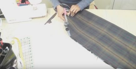 Как да шият една торба с ръцете си от стари дънки модел