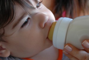 Как да въведете нови препоръки смес бебета