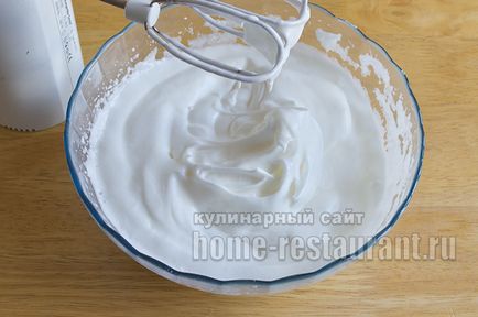 Класическа рецепта за торта със стъпка по стъпка снимки