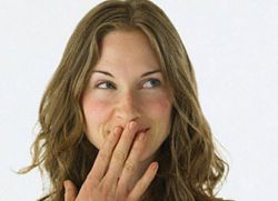Зачервява лицето след хранене - Въпроси за жени