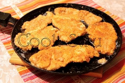 Пилешко филе в галета - стъпка по стъпка рецепта със снимки, пилешко месо