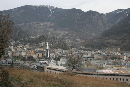 Организирано пътуване или независими пътуване (пътуване) Организирано пътуване или независими пътуване