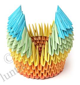 Оригами Swan от хартия - създаването на лебедова от триъгълни модули
