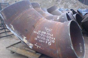Стоманени завои - рязко извита, огъната, заварени, клапани, помпи, (заварени) Стоманени Батерии - стръмни извити, огънати, заварени тръбопроводи, помпи,
