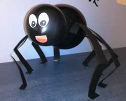 Spider със собствените си ръце в майсторски клас за начинаещи за Хелоуин