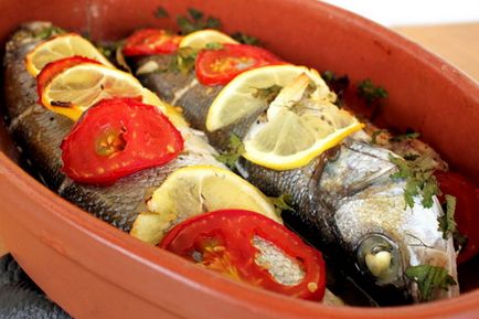 Риба в пещ - печена риба рецепти във фурната - как да се