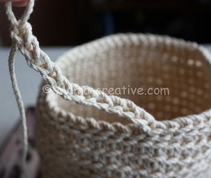 Ръчно изработени трикове плетени на една кука кош за малки парчета въже, майка й творчество
