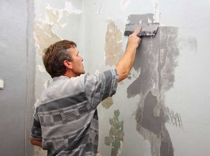 Измазани стени с ръцете си под тапети, боядисване, видео