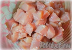 Layered салата с пиле, моркови и сирене - готви стъпка по стъпка със снимки