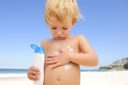 Слънцезащитен крем за деца - как да се избират, снимки и видео
