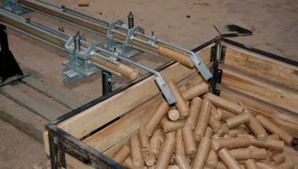 Горивни брикети от дървени стърготини с ръцете си производствени технологии у дома