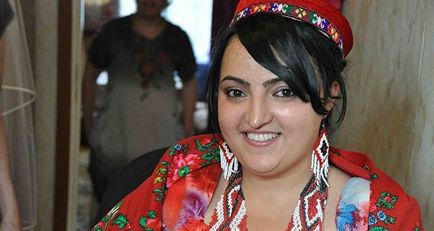 Трима не може всеки таджикски момиче