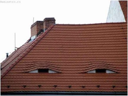 Да се ​​научиш как да се определи ъгълът на наклона на покрива
