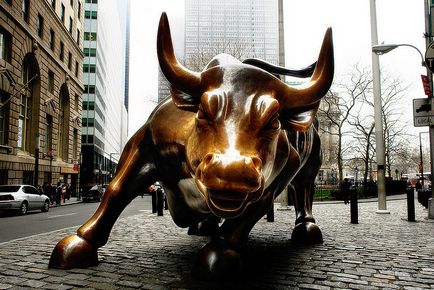 Wall Street, (Wall Street) в Ню Йорк (стената) Wall Street, (Wall Street) в Ню Йорк