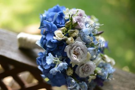 Избор на сините букет цветя и най-добрата комбинация от