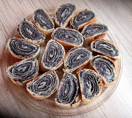 Печене с маково рецепти със снимки лесно и невероятно вкусно (прост) Печене с маково рецепти със снимки проста и невероятно вкусна