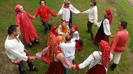 Runaround tanok, кръг, пролет танц, традицията на танца в регионите на България