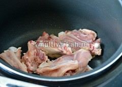 Печено пиле с картофи в multivarka рецепта с стъпка по стъпка снимки, подготвя да multivarka