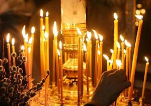 Защо сложи свещ в църквата
