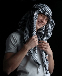 Как да се връзвам шал на арабски