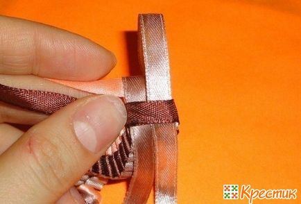 Как да тъкат Baubles на касетите