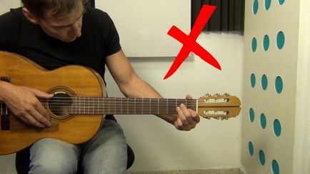 Как се играе акорд на китара