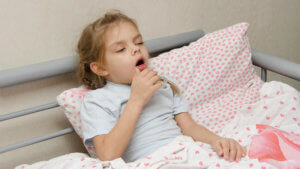 Началната лечение на кашлица при лечение на деца и рецепти на традиционната медицина