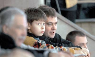 Деца Дмитрий Медведев