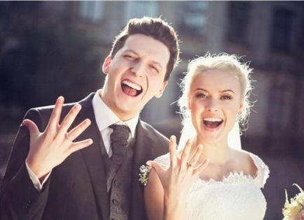 Каква трябва да бъде годежен пръстен как да изберем сватбени аксесоари