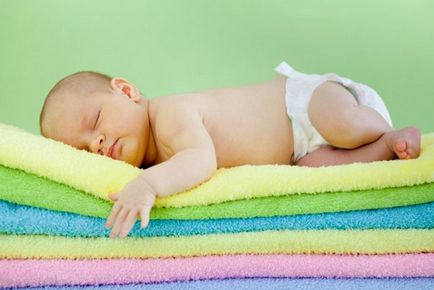 Как да направите, без памперси новороденото у дома или на улицата