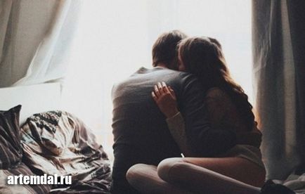 Как да се вдигне настроението на един човек се бори с тъга (асансьор) Как да се вдигне настроението на един човек се бори с тъга