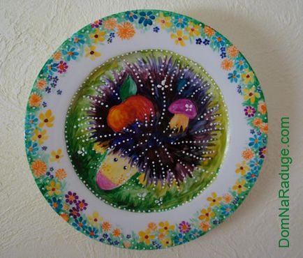 Как да рисувате декоративна плоча с ръцете си - всички се забавляват! (Plate) Как да рисувате декоративна плоча с ръцете си - всички се забавляват!