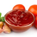 Как да направите доматен сок от домати у дома