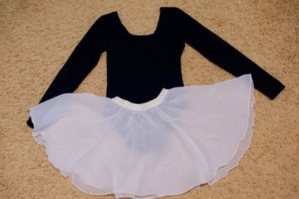 Как да шият пола за момичетата най-лесните танци