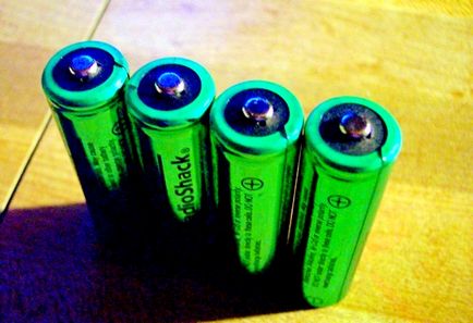 Как да заредите батерията у дома, на път за вкъщи