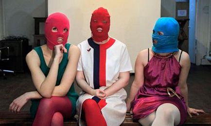 Puxi Райт - кои са те феминистка пънк група Pusey Райт (Puxi) Puxi Райт - кои са те феминистка пънк група Pusey Райт