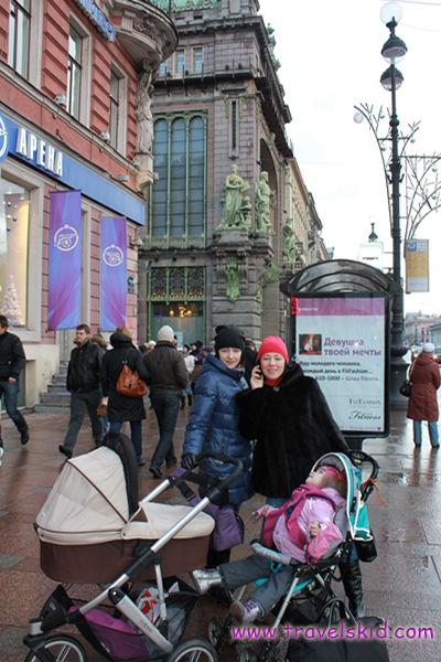 С децата в София, които пътуват с деца