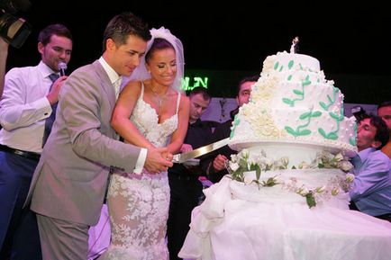 сватбена торта