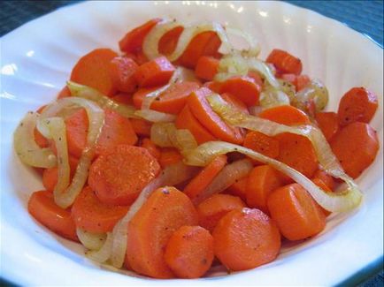 Задушени моркови Как да се подготвят и това, което се допълва